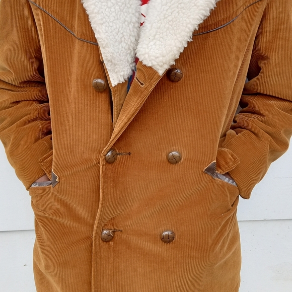 Vintage Corduroy and Sherpa Jacket - Picture 2 of 7